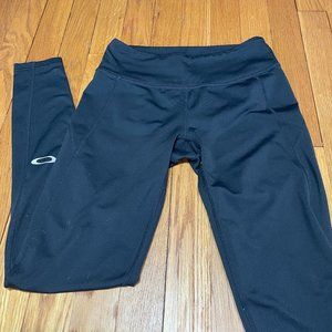 Oakley black leggings size XS